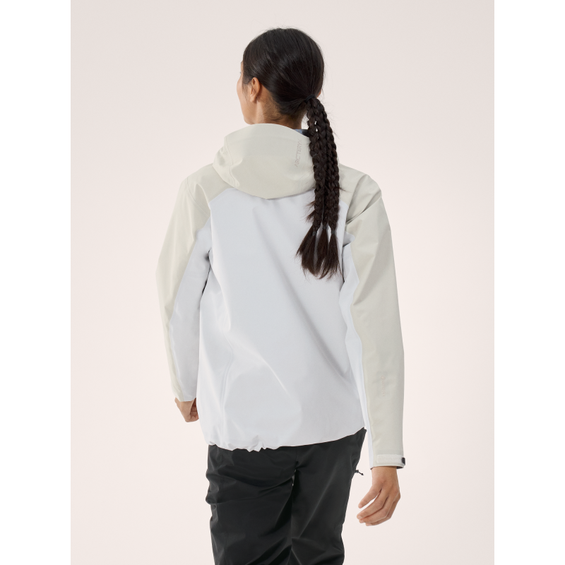 ArcTeryx ArcTeryx Beta Jacket W X000010516 Corner Sport 4