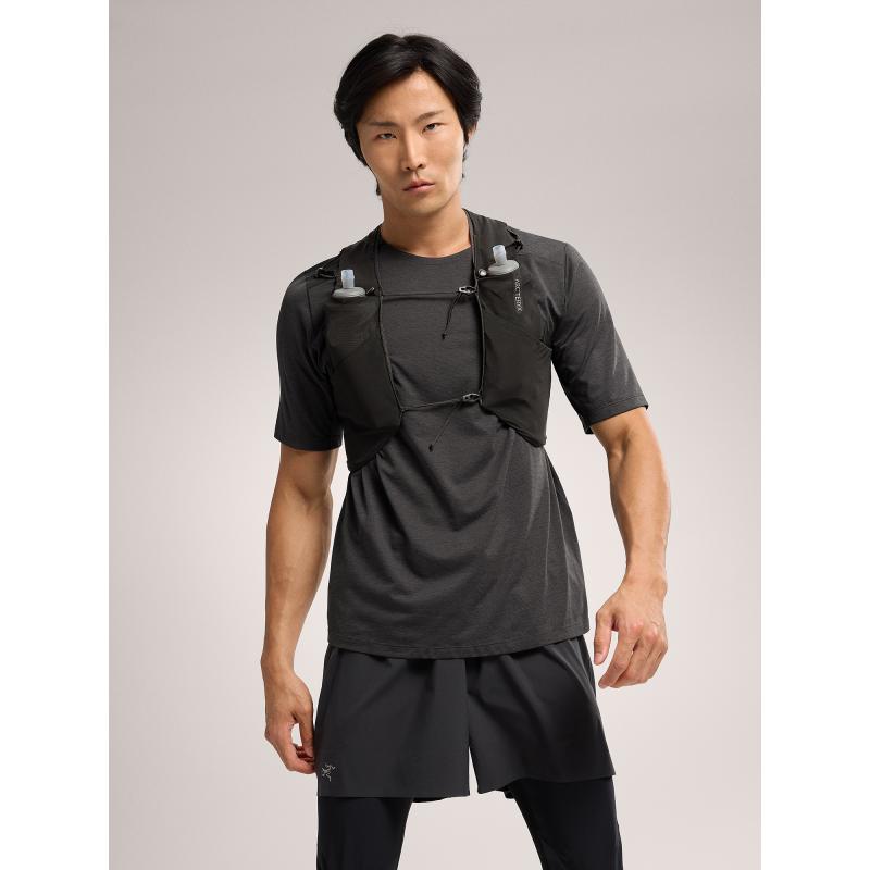 ArcTeryx ArcTeryx Norvan 7 Vest Ms 30479 Corner Sport 1