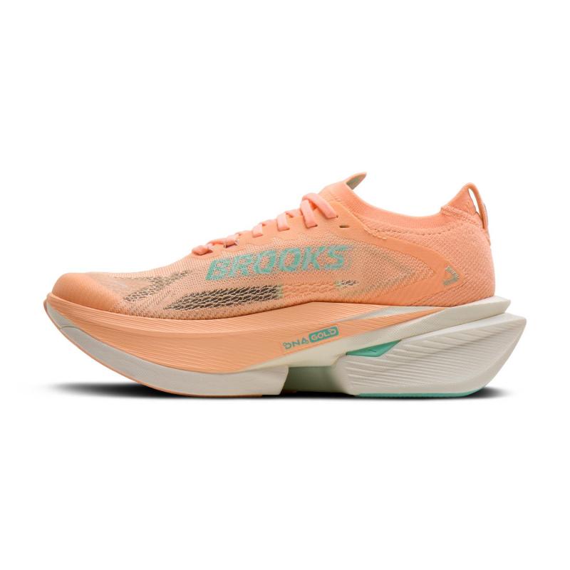 Brooks Brooks Hyperion Max 3 Dame 1204551B Corner Sport 1