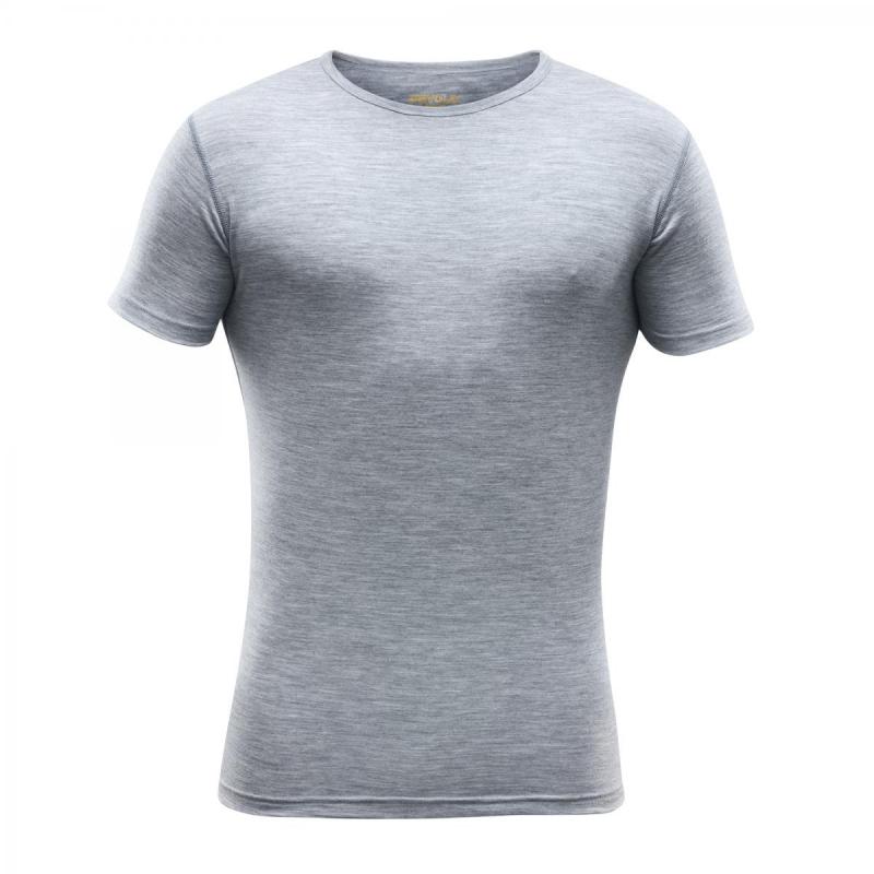 Devold Devold BREEZE MAN T-SHIRT GO 181 210 A Corner Sport 1