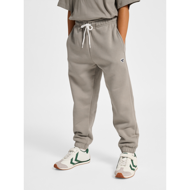 Hummel Hummel Hmljr Loose Sweatpants Bee 232951 Corner Sport 1