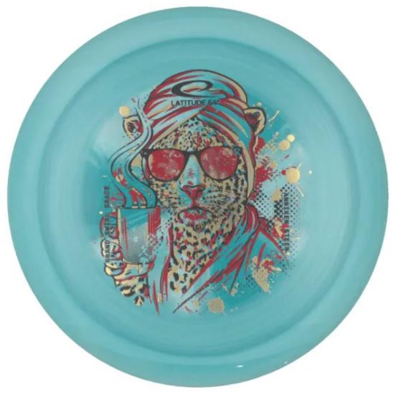 Latitude 64 Latitude 64 ROYAL GRAND DRIVER GRACE ANNIKEN K. STEEN FL-60001472 Corner Sport 1