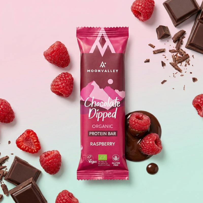Moonvalley Proteinbar Sjokolade & Bringebær 50g Økologisk 1003578 Corner Sport 1